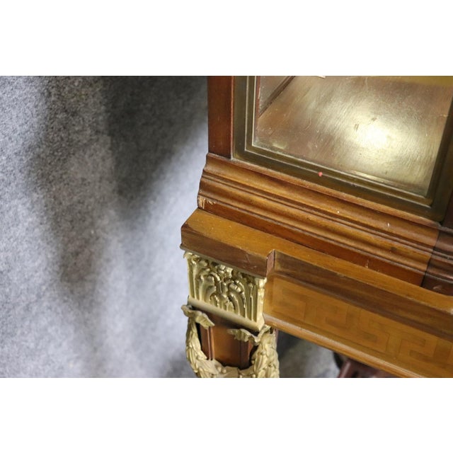 1910s Bronze Mounted French Louis XVI Style Vitrine Display Cabinet For Sale - Image 14 of 14