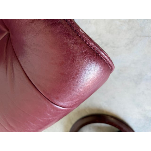 Fjords Hjellegjerde Cranberry Leather Swivel Reclining Lounge Chair With Ottoman For Sale - Image 9 of 12