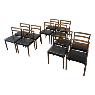 1960s Randers Møbelfabrik Set of 12 Danish Rosewood Dining Chairs Model 61 Designed by Harry Østergaard For Sale