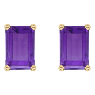 14K Yellow Gold 6x4MM Emerald Shaped Amethyst Solitaire Stud Earrings For Sale
