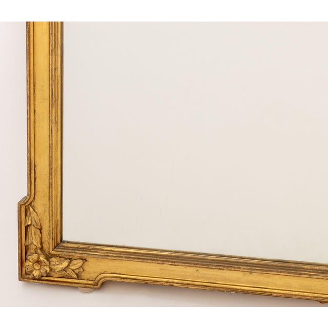 Louis XVI Style Giltwood Framed Mirror For Sale In New York - Image 6 of 7