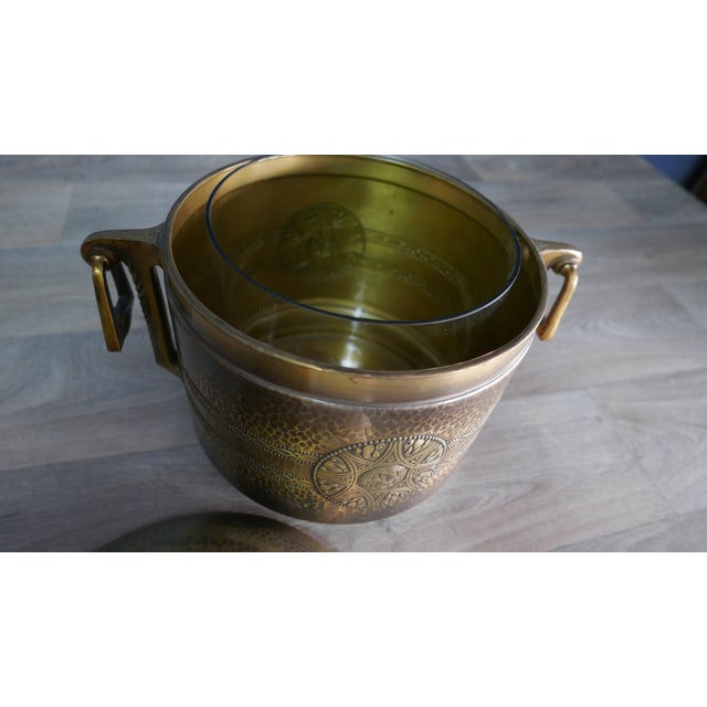 Original and healthy conditon, intact condition of the inner glass insert, attribution mark on the ground: "149"