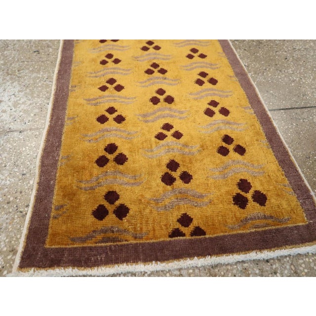 Galerie Shabab Collection Mid-20th Century Turkish Anatolian Deco Throw Rug For Sale In New York - Image 6 of 8