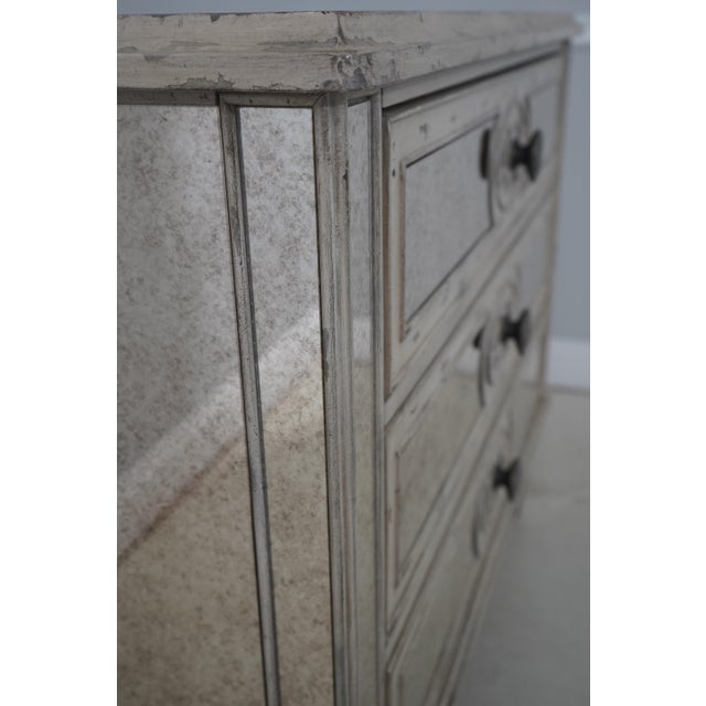 Pair Hooker Hollywood Regency 3 Drawer Commode Chests For Sale - Image 16 of 18