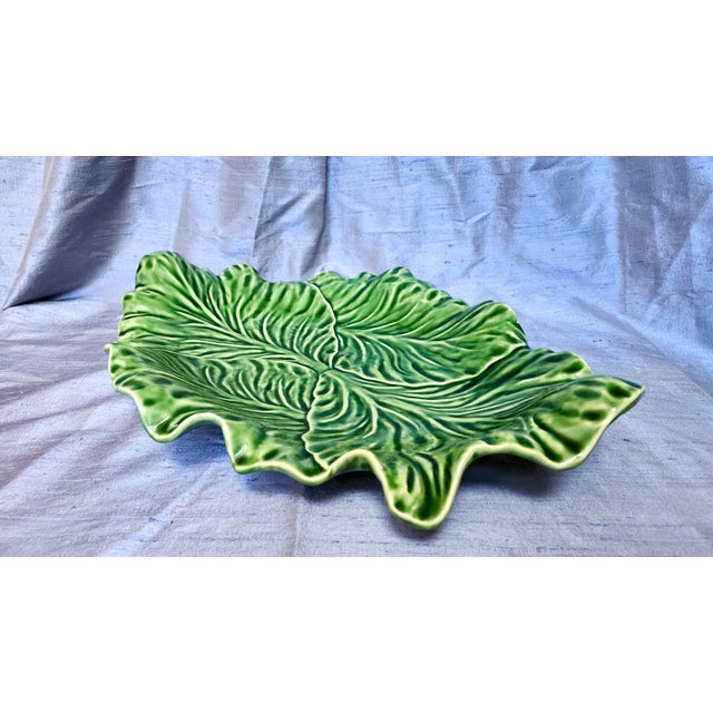 Late 20th Century Late 20th Century 17" Portugese Cabbageware Leaf Tray Trompe l'Oeil Majolica For Sale - Image 5 of 9