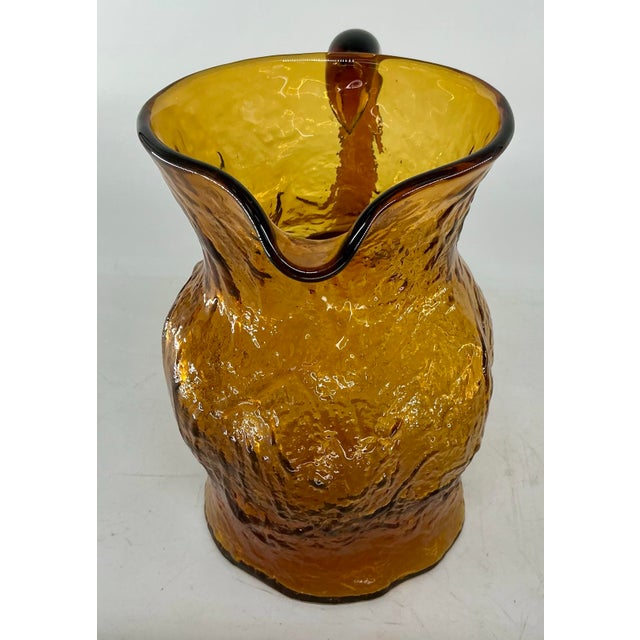1950s Vintage Mid Century Morgancetown Crinkled Amber Glass Pitcher and Ice Bucket Set For Sale - Image 5 of 9