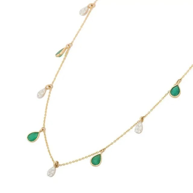 18k Gold Green Charm Necklace With Natural 1.9ct Emeralds & Diamonds For Sale - Image 4 of 14