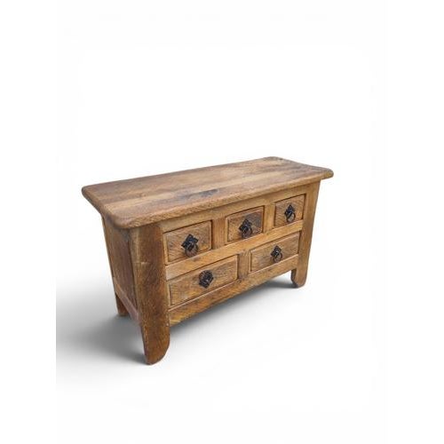 This rustic primitive chest of drawers exudes a timeless charm, perfect for those who appreciate the beauty of natural...