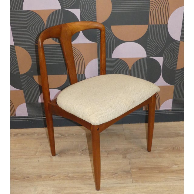 Wood Danish Teak Off-White Juliane Dining Chair by Johannes Andersen for Uldum Møbelfabrik, 1970s For Sale - Image 7 of 11