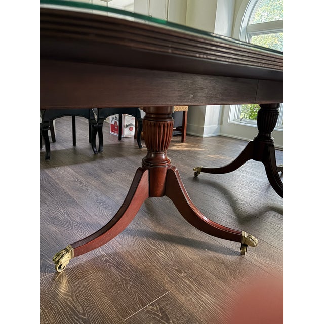 1980s Ethan Allen Banded Mahogany Clawfoot Dining Table + 4 Chairs For Sale - Image 9 of 17