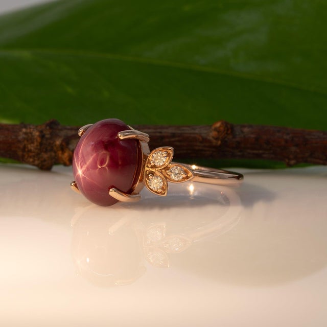 Metal 6Ct Star Ruby Cabochon Ring With Diamond Accents: Solid 14k Gold, Size 6.75 For Sale - Image 7 of 10
