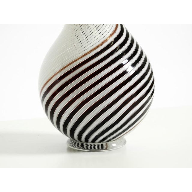 Mid-Century Italian Murano Glass Vase by Dino Martens for Aureliano Toso, 1950s For Sale - Image 12 of 18