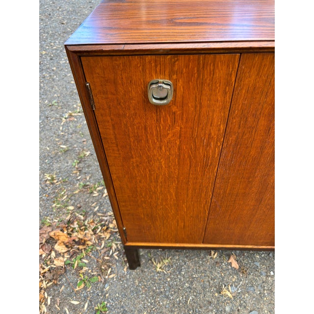1960s Edward Wormley for Dunbar Bi-Fold Cabinet For Sale - Image 5 of 12