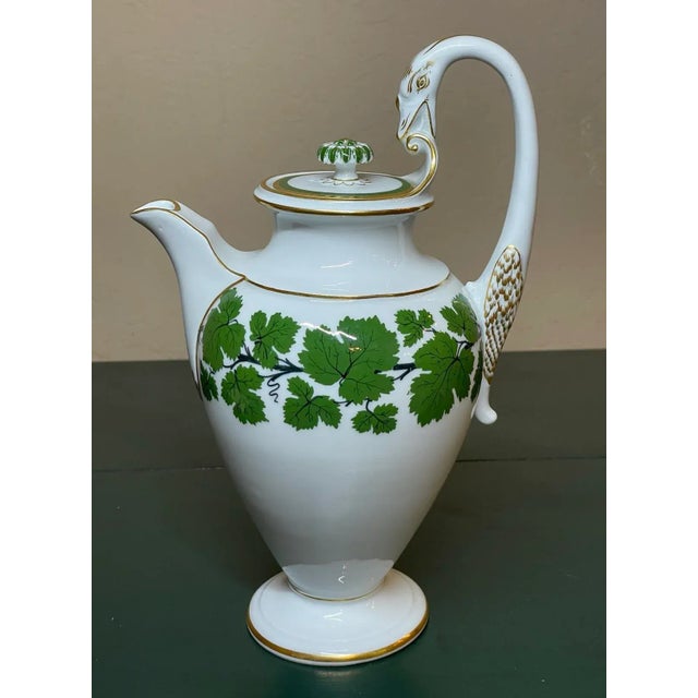 Neoclassical Meissen Porcelain Gilt Green Ivy Leaf Vine Swan Neck Handle Coffee Pot For Sale - Image 3 of 12