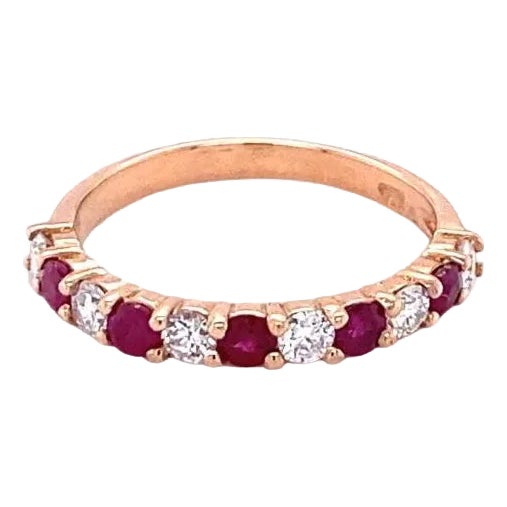 1.06 Carat Diamond Ruby 14 Karat Rose Gold Stackable Band, Size 7 For Sale