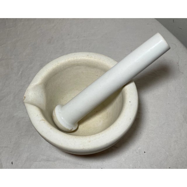 Share Rare Antique Porcelain Apothecary Standard Acid Resisting Usa Mortar and Pestle For Sale - Image 4 of 11