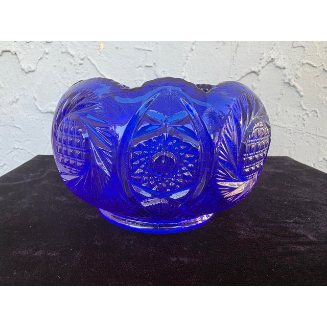 Fenton Art Glass Company Vintage Fenton Cobalt Blue Pressed Glass Starburst Rose Bowl, Circa 1970s For Sale - Image 4 of 9