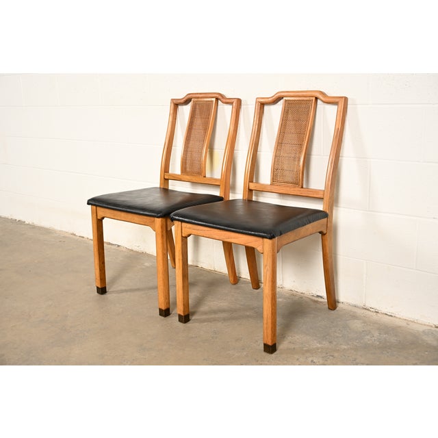 Mid-Century Modern Henredon Style Mid-Century Hollywood Regency Carved Walnut and Cane Side Chairs or Dining Chairs, Pair For Sale - Image 3 of 17