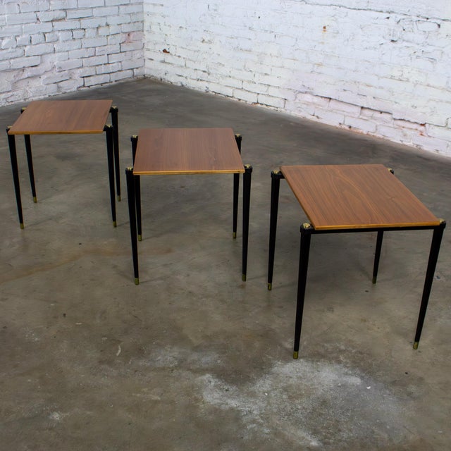 Mid-20th Century MCM Stacking Tables Walnut Veneer Tops Brass and Ebonized Legs Set of 3 For Sale - Image 11 of 18