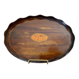 1900s Dutch Wooden Oak Tray With Scalloped Edging For Sale