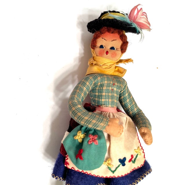 Vintage Hand-Crafted 1950s Mascotes De Maria Helena Felt Folk Doll Trio For Sale - Image 9 of 16