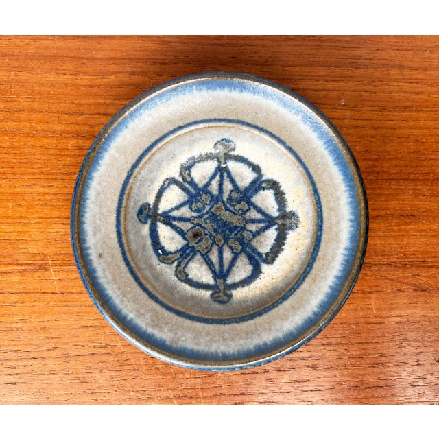 Mid-Century Modern Mid-Century Modern Danish Studio Pottery Bowl by Marianne Starck for Michael Andersen Keramik, 1960s For Sale - Image 3 of 11
