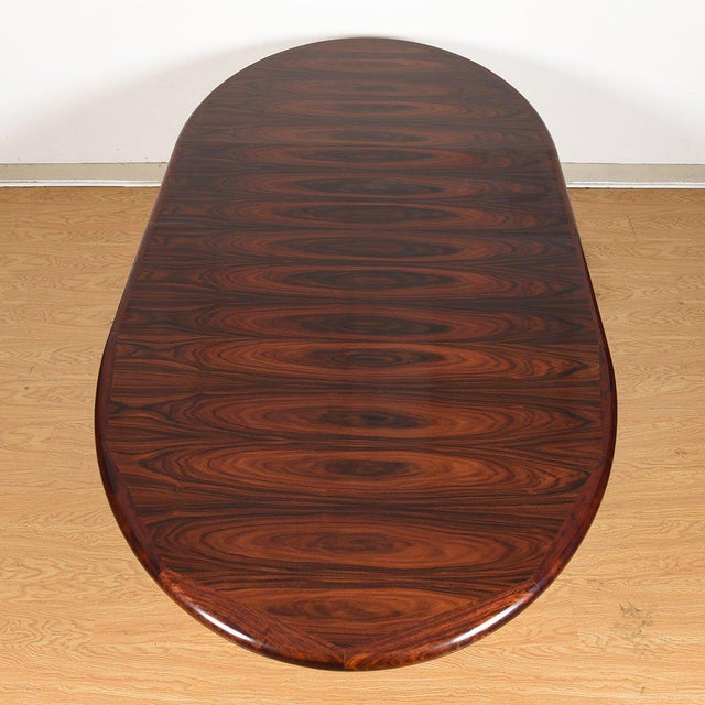 Danish Modern Rosewood Oval Expanding Pedestal Dining ...