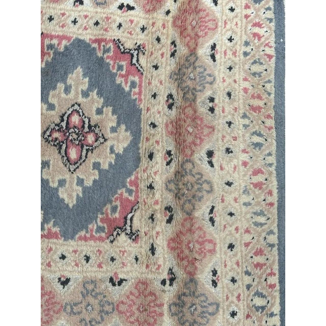 Gray Small Vintage Pakistani Rug, 1980s For Sale - Image 8 of 17