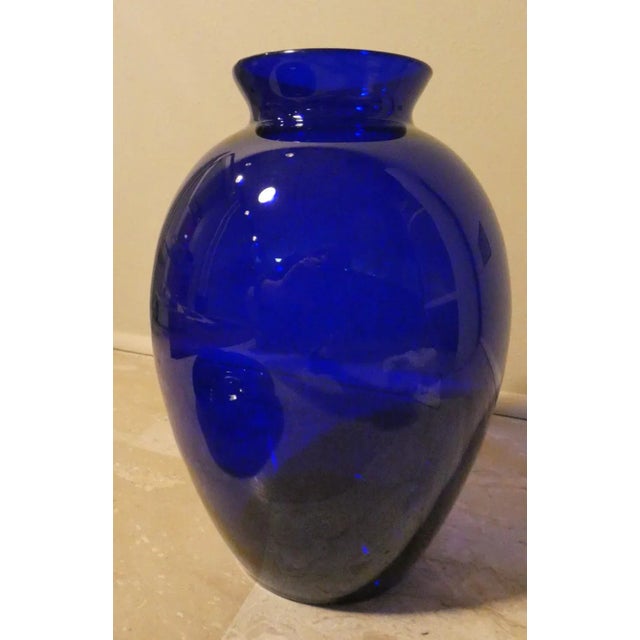 Cobalt Blue Vase and Ashtray by Carlo Moretti, 1990s, Set of 2 For Sale - Image 4 of 11