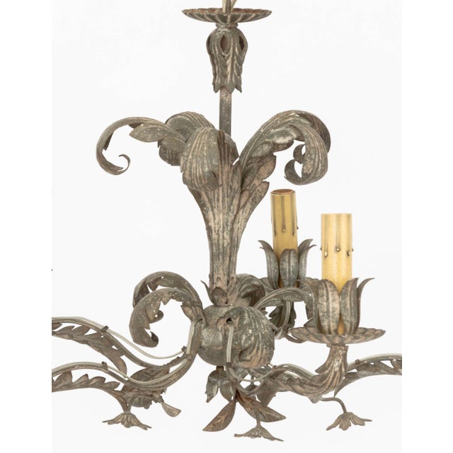 Hollywood Regency Hollywood Regency Foliate Form Tole Chandelier For Sale - Image 3 of 9
