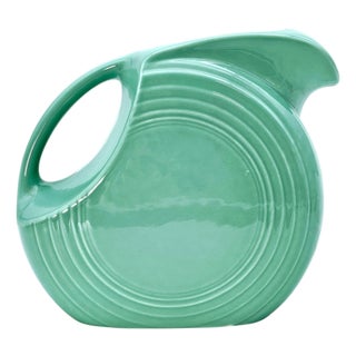Vintage Fiesta Light Green Disc Pitcher 7.5" (64 Oz), C. 1936–1951 For Sale