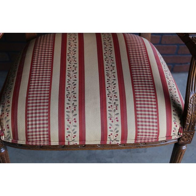 Ethan Allen 1990s Ethan Allen Carved Nicole Accent Chair For Sale - Image 4 of 8