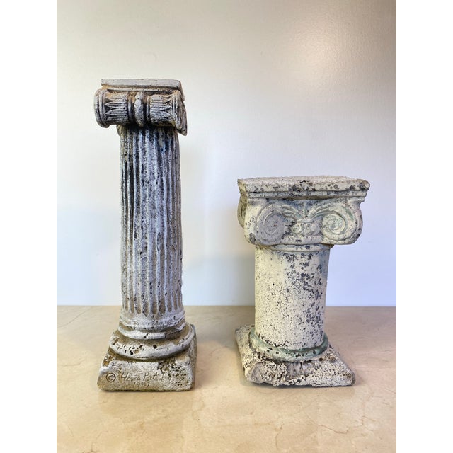 Rustic European Pair of Rustic Plaster Neoclassical Column Pedestals For Sale - Image 3 of 7