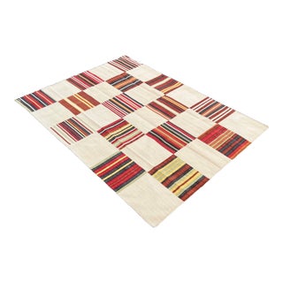 Handwoven Cotton Area Rug Vegetable Dyed Beige and Red Tile Patterned Dhurrie - 10'x14' For Sale