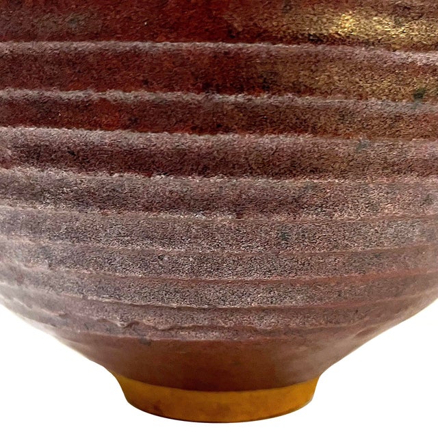 Oxblood Red 1980's Oxblood Stoneware Ridged Vessel With Nipple Top Opening - Ken Edwards Montana Potter For Sale - Image 8 of 11
