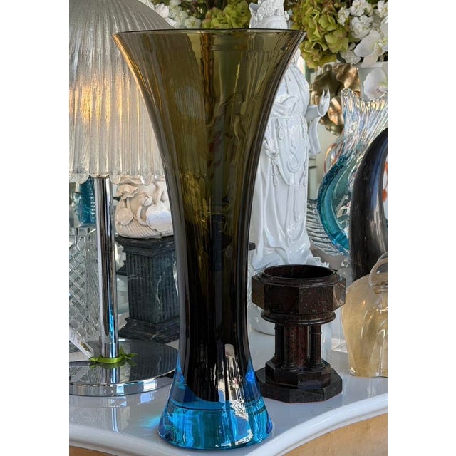 Modern Huge Seguso for Donghia Murano Blue & Topaz Glass Sommerso Vase For Sale - Image 3 of 5