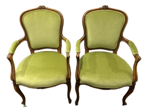 Antique French Louis XV Style Pair of Carved Bergere Armchairs