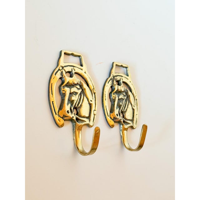 English Vintage English Horse Brass Medal Wall Hook For Sale - Image 3 of 7