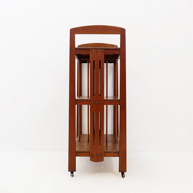 Art Deco Magazine Rack on Casters, in Good conditions. Designed 1920 to 1949