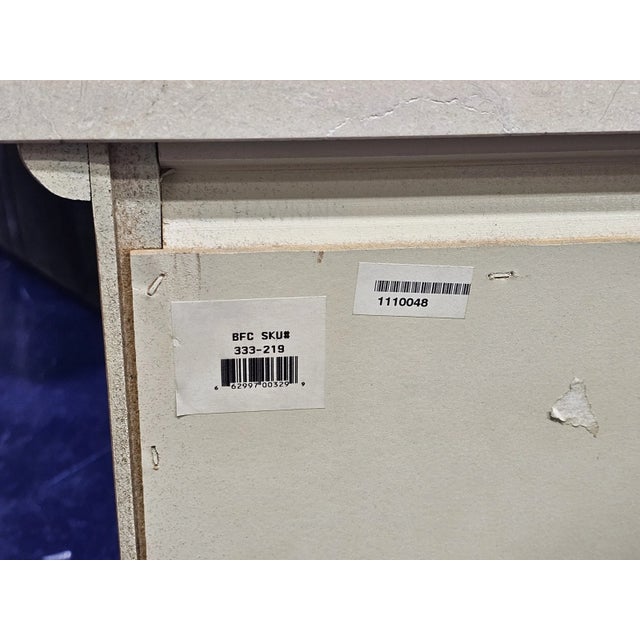 1990s Bernhardt Oak 4-Drawer Bachelor's Chest Dresser With Stone Top For Sale - Image 13 of 13
