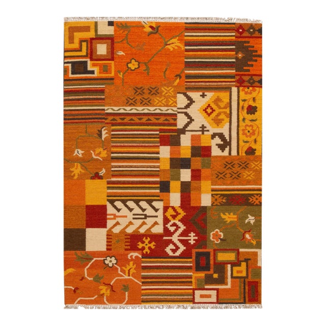 21st Century Contemporary Kilim Rug 4 '6'' X 6' 6''. For Sale
