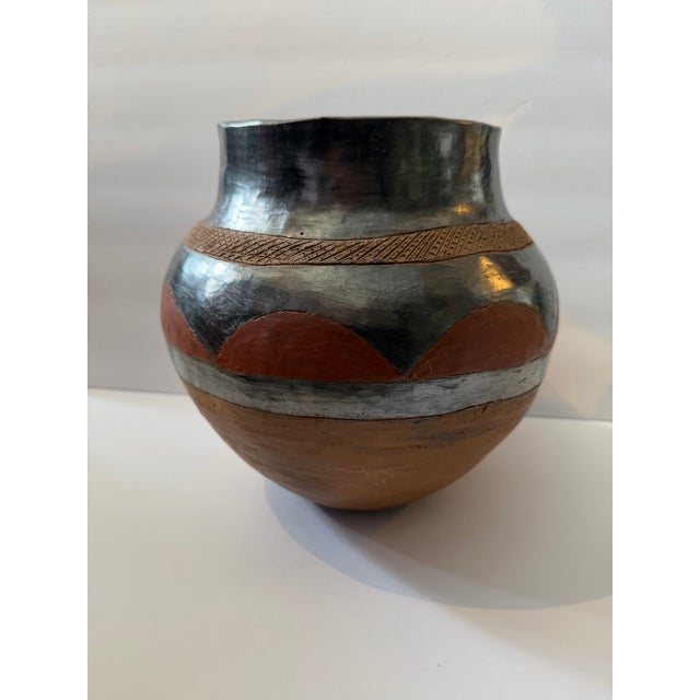 Early 21st Century Handmade Zimbabwe Makarunga Tribal Pottery Vessel / African Earthenware Pot For Sale - Image 5 of 10