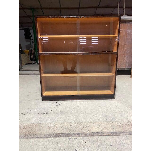 Art Deco Display Case from Jidrich Halabala, 1930s For Sale - Image 6 of 6