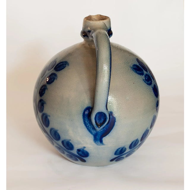 Vintage Schilz Salt Glaze Pottery Pitcher With 5 Cups – Blue & Gray For Sale - Image 4 of 11