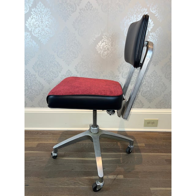Mid-Century Modern 1970s Vintage Desk/Task Chair For Sale - Image 3 of 12