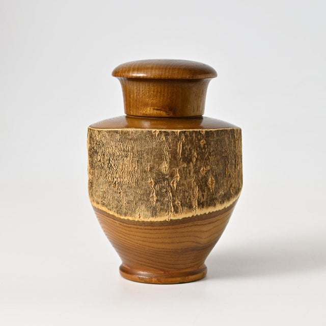 Japanese Wooden Chazutsu Tea Caddy with Natural Bark, 1960s, in Very Good conditions. Designed 1960 to 1969