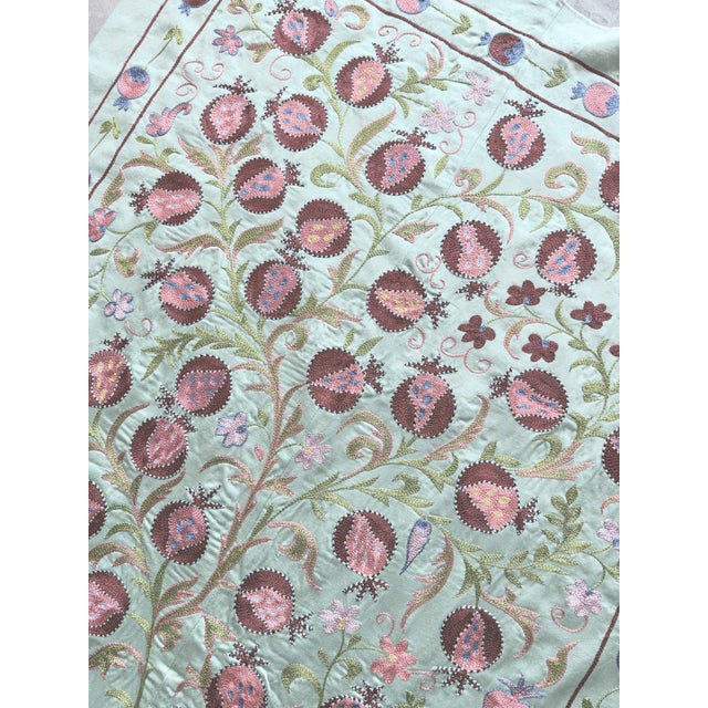 1960s Hand-Embroidered Large Neutral Tan Suzani Large Wall Decor For Sale - Image 5 of 7