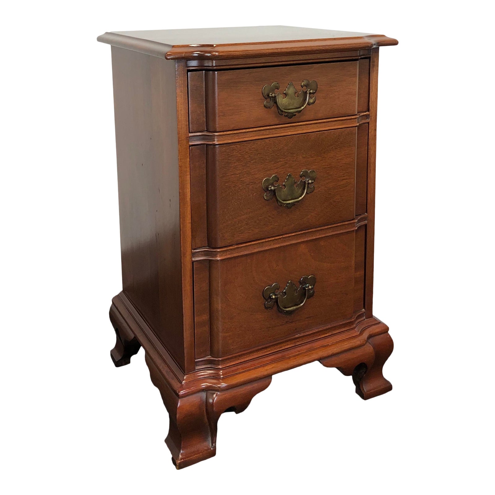 Kling Golden Mahogany Chippendale Block Front Nightstand Chairish