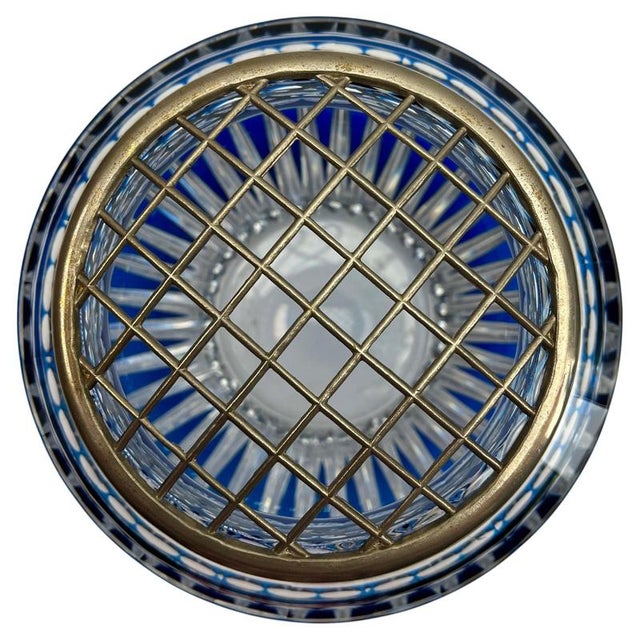 1930s Cobalt Cut-to-Clear Crystal Pique Fleurs Vase with Grille from Val Saint Lambert, 1935 For Sale - Image 5 of 11
