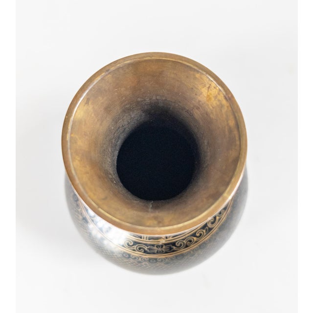 Early 20th Century Chinese Black and Gilt Copper or Bronze Cloisonne Enamel Vase For Sale In New York - Image 6 of 10
